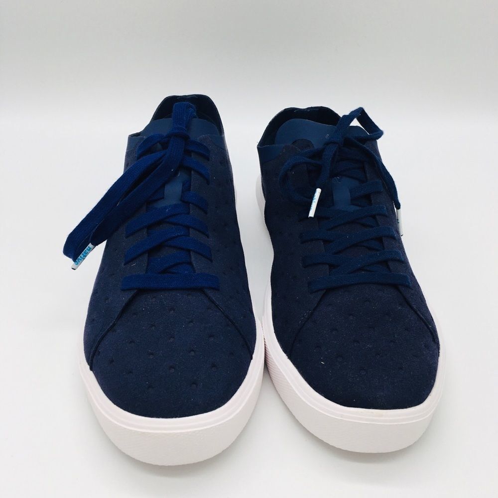 Native Sneakers - Picture 2 of 8